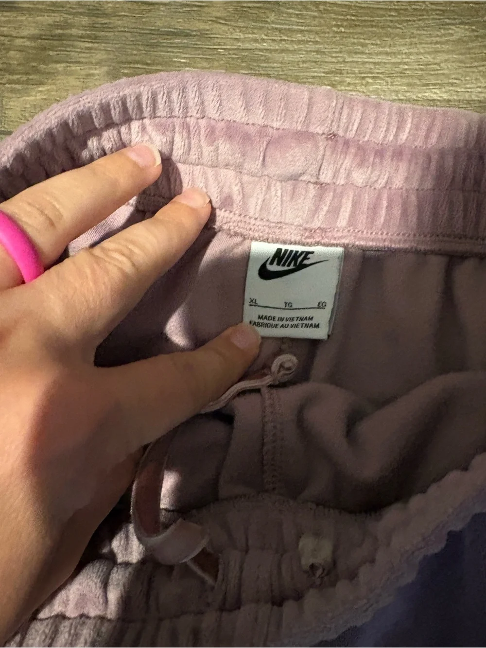 Nike Velour Jogger Pants in Dusty Pink Kids Size XL